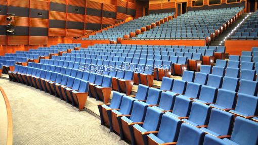 lecture-hall-seating