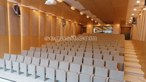 lecture-hall-seating
