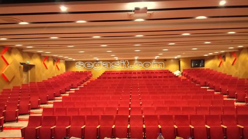 lecture-hall-seating