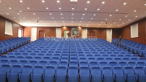 lecture-hall-seats