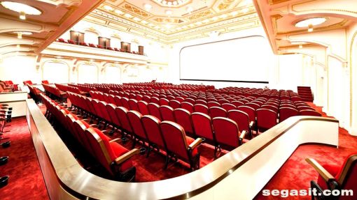 classic-theatre-seats